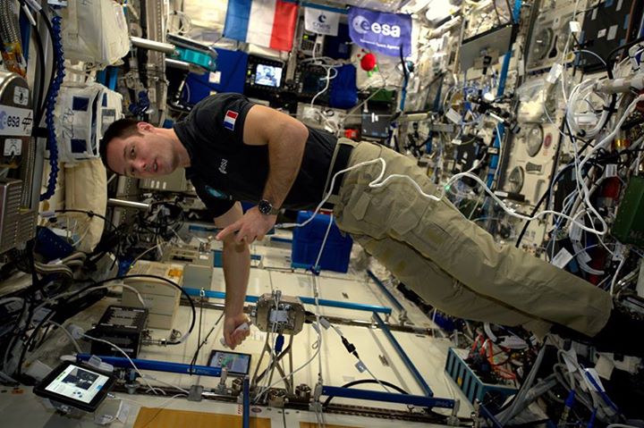 Running the Haptics-2 experiment on Tuesday I felt like saying ”ladies and gentl…