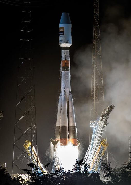 Awesome photo of the launch of ESA’s new small telecom platform, Hispasat 36W-1,…
