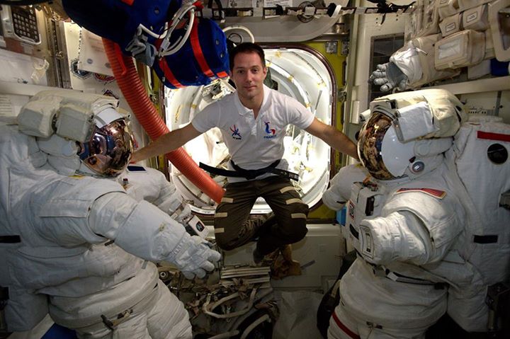 Trying to keep up my Judo on the Space Station, not easy in weightlessness – alt…