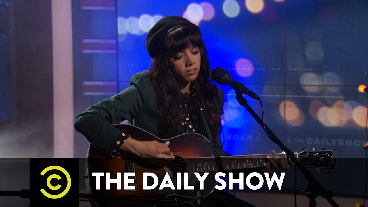 Alynda Segarra – Hurray for the Riff Raff – “Living in the City”: The Daily Show