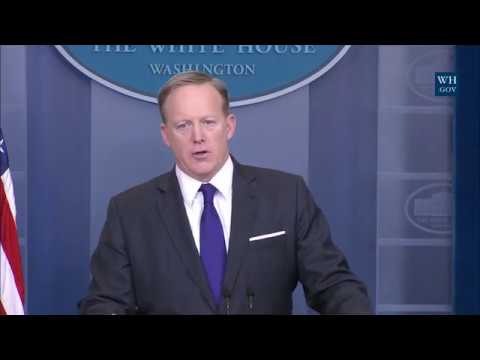 3/30/17: White House Press Briefing