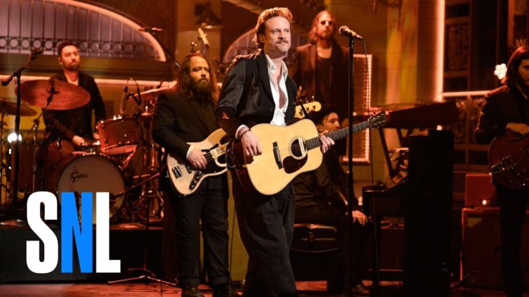 Father John Misty: Total Entertainment Forever – SNL