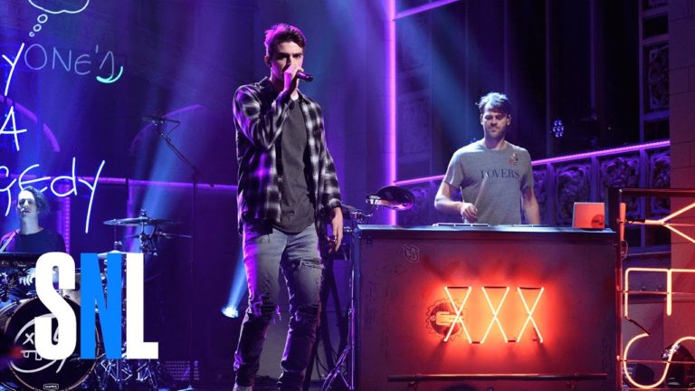 The Chainsmokers: Break Up Every Night – SNL