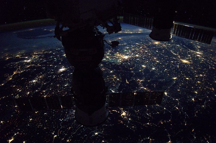 For the last word this evening, on this Yuri’s Night, we’ll leave to our colleag…