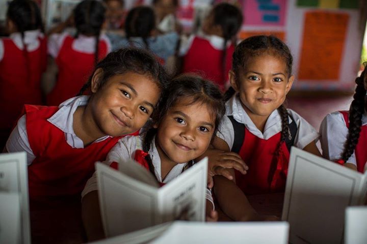 #WorldBookDay: How much time do you spend on social media e…