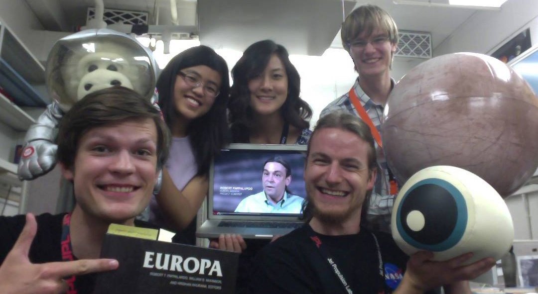 Want to intern at @NASA? Apply for the Fall session!  …