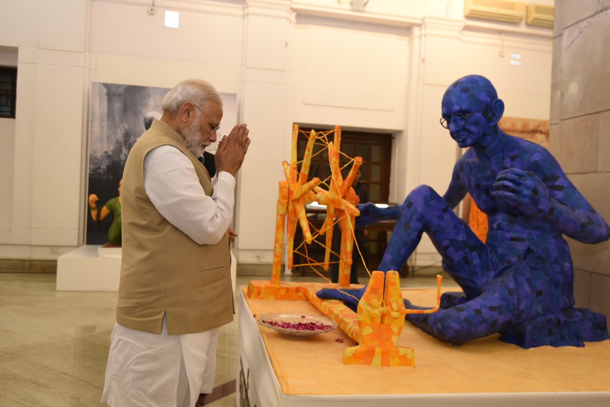 PM Modi Surpasses US President | Famous Global Leaders | Donald Trump