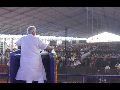 PM Modi dedicates Phase I of SAUNI Project to the nation in Gopalanand Nagar, Botad (Gujarat)
