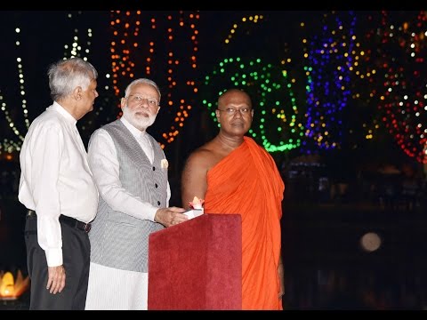 PM Narendra Modi visits Gangaramaya buddhist Temple in Colombo,  Sri Lanka