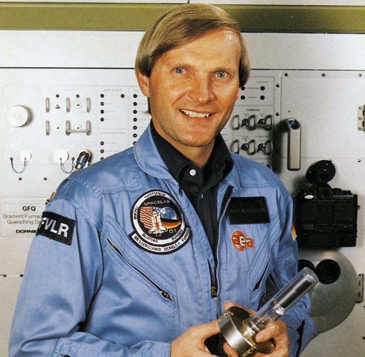 Happy birthday, Prof. Messerschmid! See you in October ;-)#HappyBirthday to Erns…