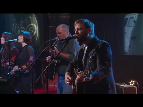 Dan Auerbach Performs “King of a One Horse Town”