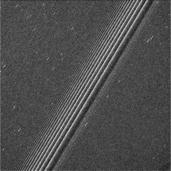 Features called propellers – small, bright shapes in Saturn’…