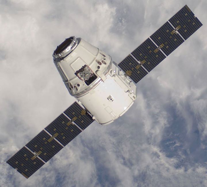 On this day: 25 May 2012, a cargo variant of the SpaceX Dragon became the first …