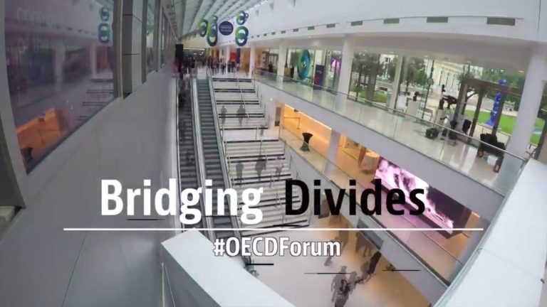 Bridging Divides: Listen to voices shaping the debate on the transition to #digi…