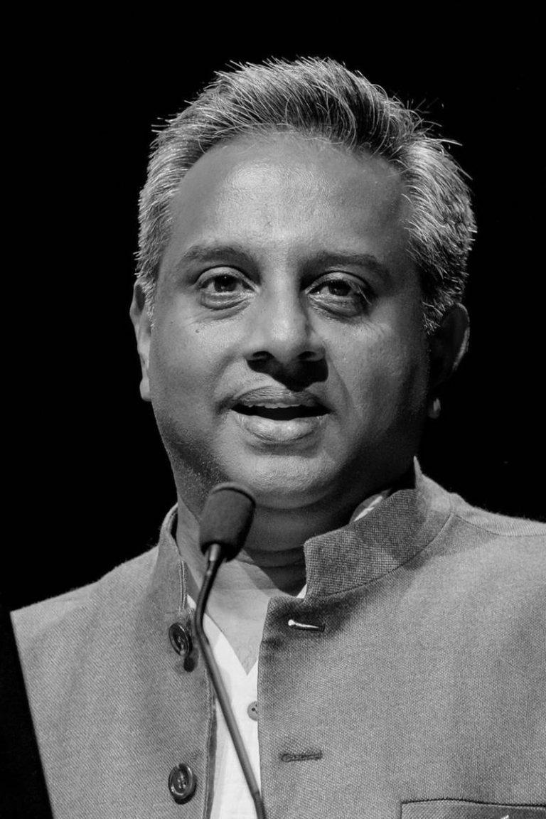 Bridging divides btwn the world we live in & #TheWorldWeWant: Amnesty Internatl …