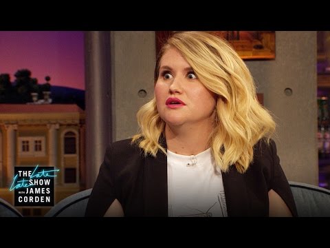 Jillian Bell Recently Smoked Weed for the First Time
