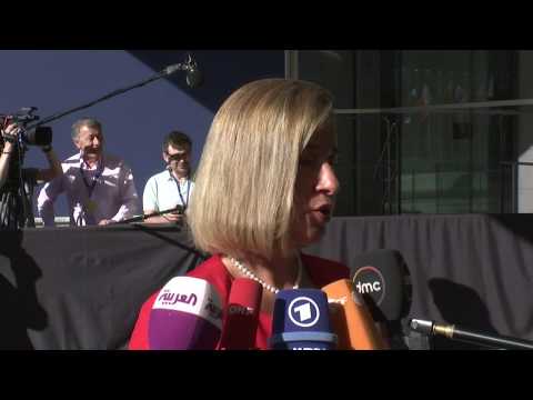 Doorsteps on Gulf crisis: extracts