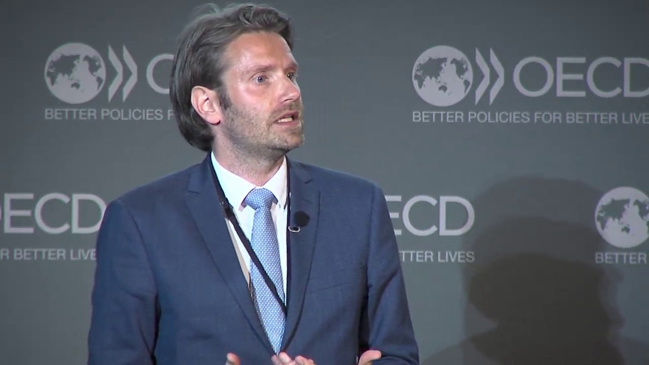 OECD Forum 2017 – 15/15 Talk Wealth into Wellbeing: How Ca We Mesure h…