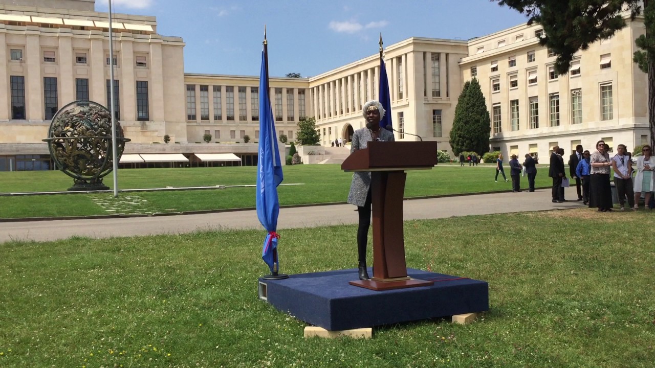 “Head Over Heels” by Emitithal Mahmoud