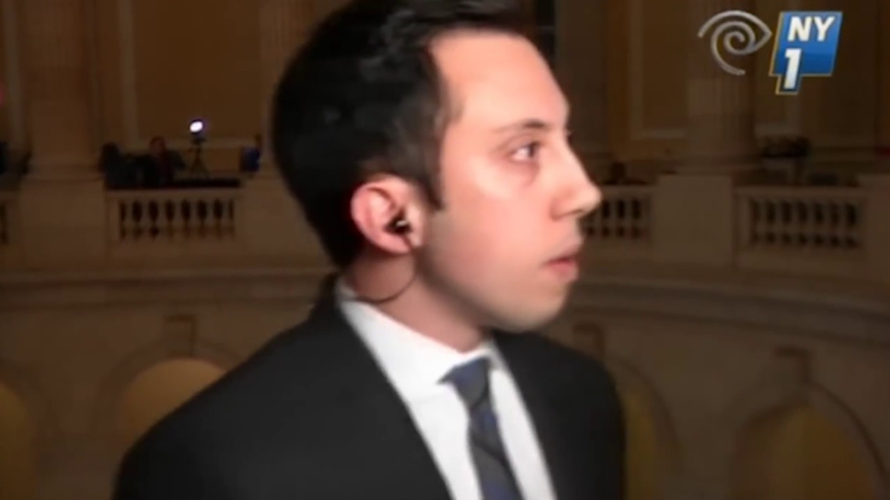 Great Moments in Congressional Hallway History | Full Frontal on TBS