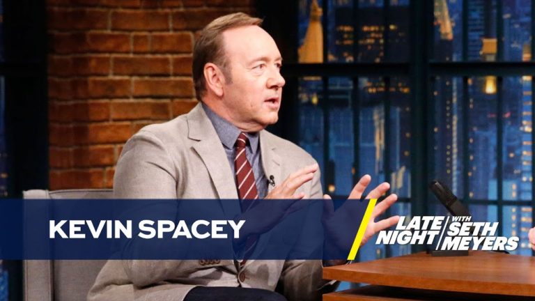 Kevin Spacey Turns a Tennis Stadium into a Theater for His One-Man Show