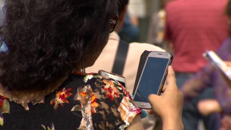 No more roaming charges as of June 2017