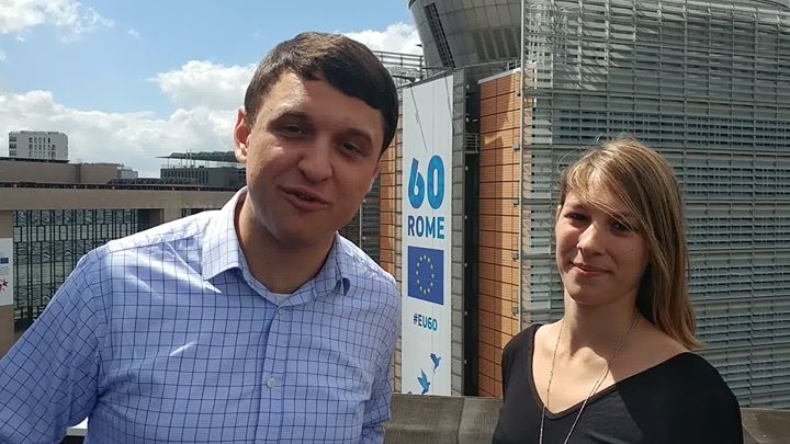 Nagi, namo draugai, jei turite klausimų apie roumingą, praša…