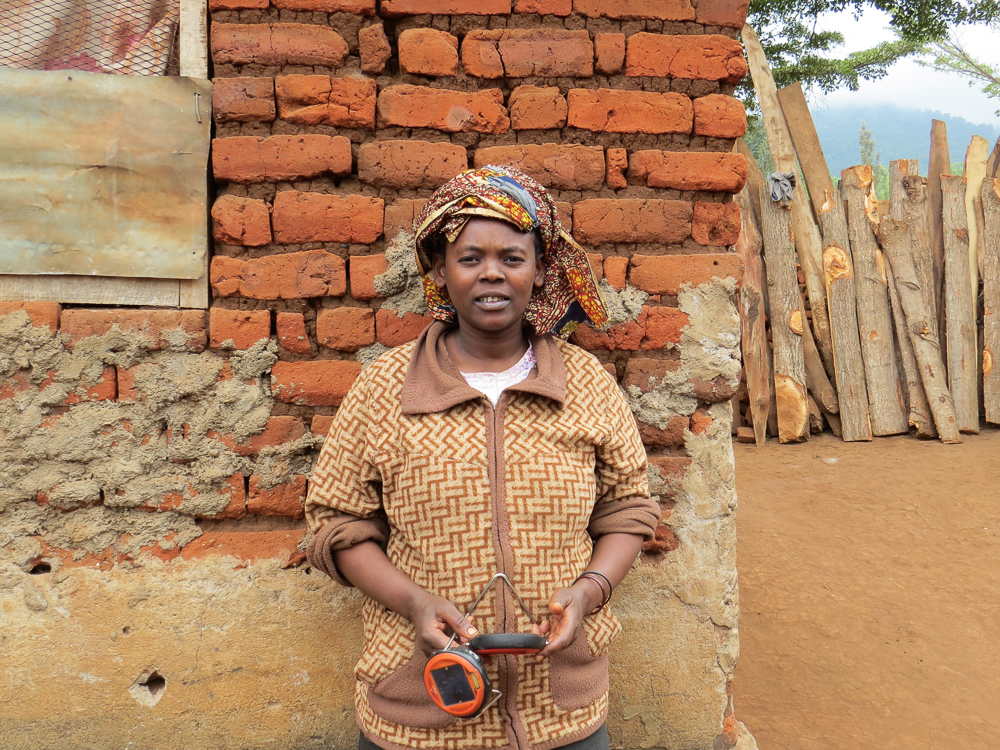 African women help their communities go solar