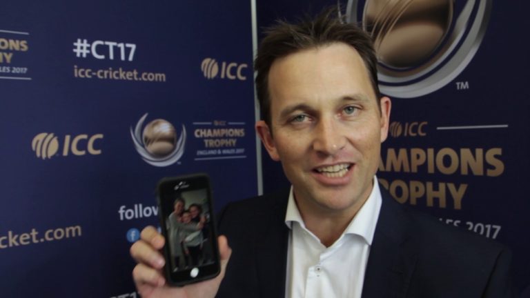 Shane Bond celebrates Father’s Day with UNICEF