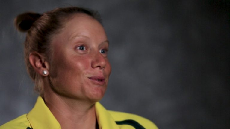 Feature: Alyssa Healy