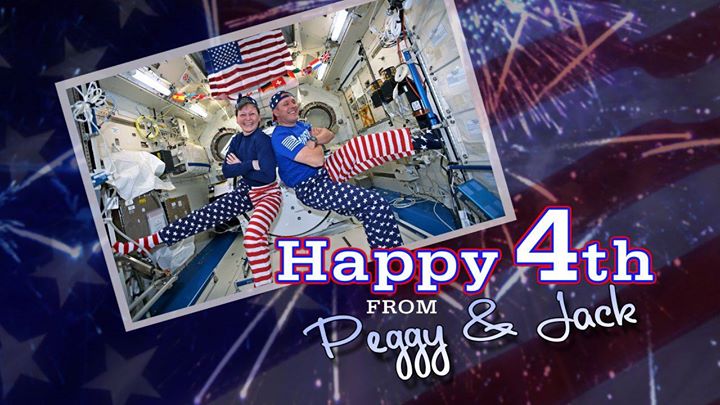 Here’s what happens when space-folk take some pictures to sh…