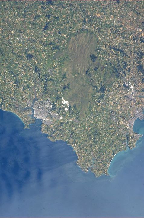 This week in 2013…Hello UK! ESA’s Luca Parmitano took this pic of a sunny Plym…