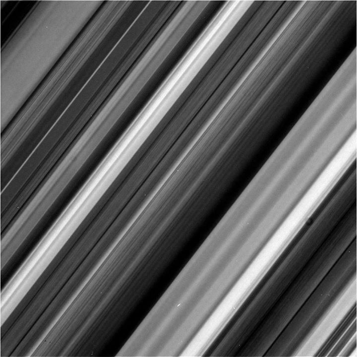 This unprocessed close-up image of  #Saturn’s rings was taken by the internation…