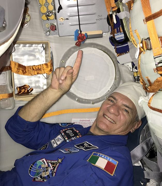 Another fit check in the spacecraft, and Paolo Nespoli is GO. Transformers are G…