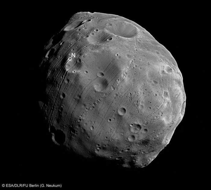 On this day: 28 July 2008, this close-up pic of the martian moon Phobos was take…