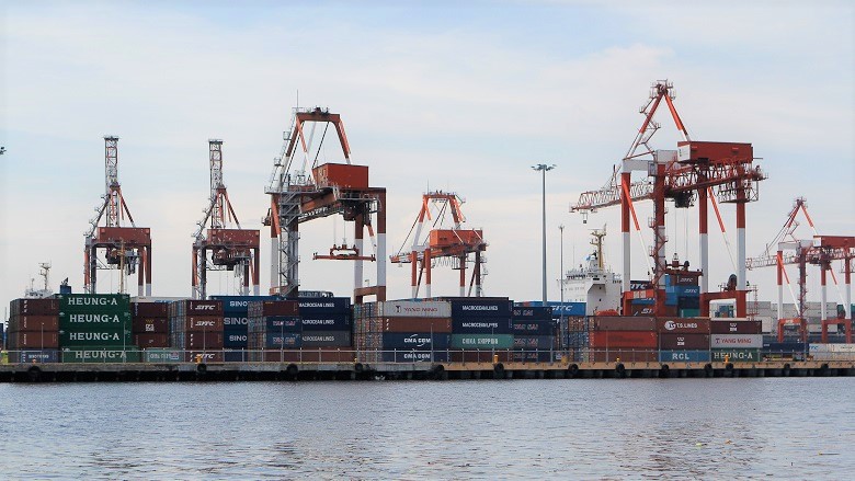 The Philippines: Resurrecting Manufacturing in a Services Economy