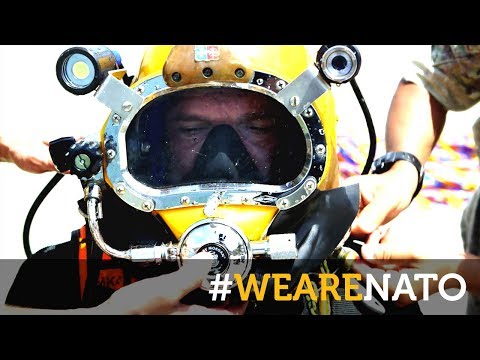The Italian diver – #WeAreNATO