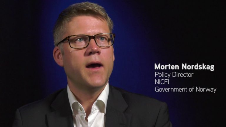 Sustainable forest use demands private-sector and government involvemen…