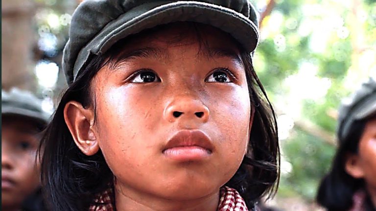 FIRST THEY KILLED MY FATHER (Angelina Jolie, Netflix 2017) – TRAILER