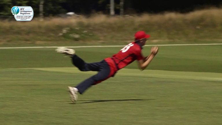 Stunning slips catch by Jersey’s Matthew Donaldson