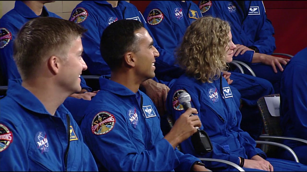 Space Station Crew Discusses Life in Space with NASA’s Newest Astronau…