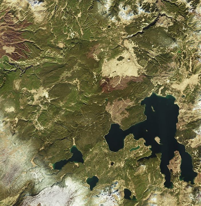 The Copernicus EU Sentinel-2A satellite takes us over Yellowstone National Park,…