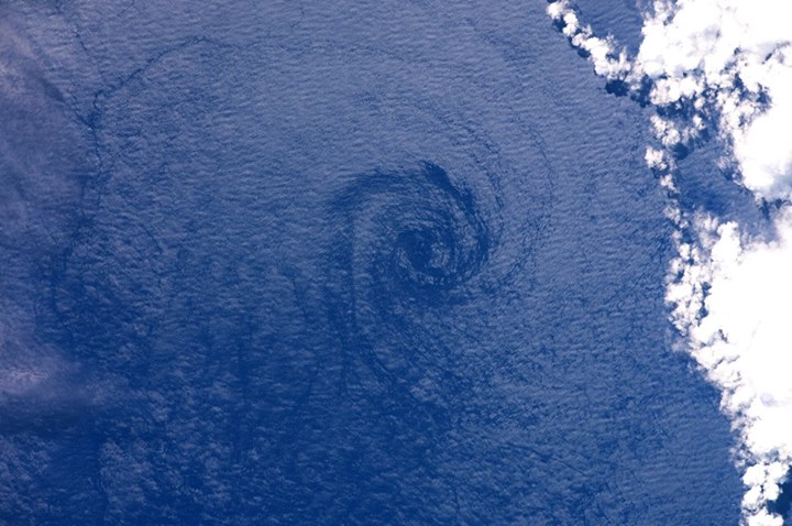 C’è un motivo se la Terra è stata chiamata un “puntino blu”!#WWWeek #VITAmission…