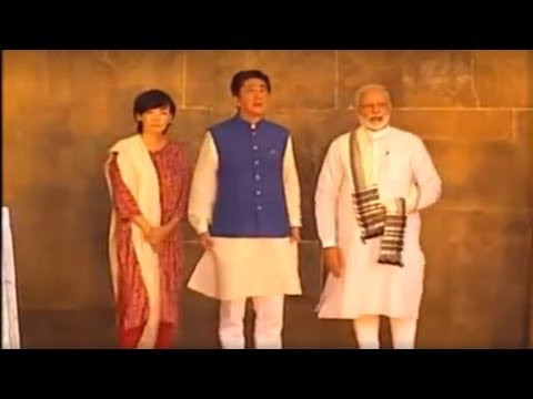 PM Modi and PM Shinzo Abe Visit Siddi Sayyaid’s Mosque
