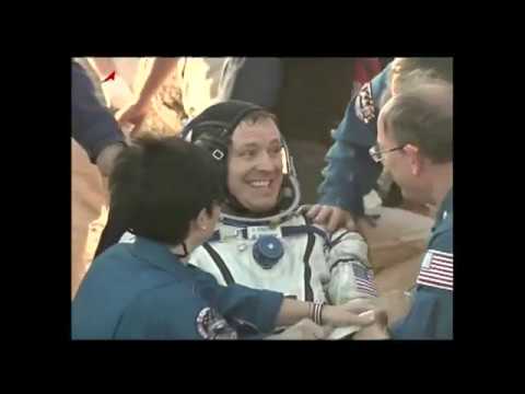 Expedition 52 Crew Lands Safely in Kazakhstan