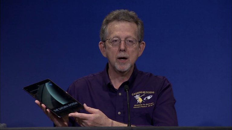 NASA Previews Cassini End of Mission Activities