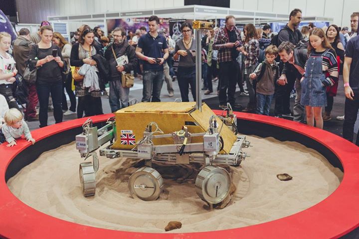 Back at New Scientist Live, we’re showing off our  #ExoMars rover test model, st…