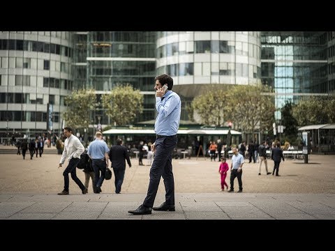 MEPs fight for cheaper phone calls to other EU countries