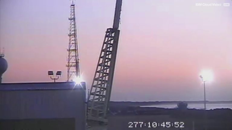 NASA Launches Parachute Test Platform from Wallops