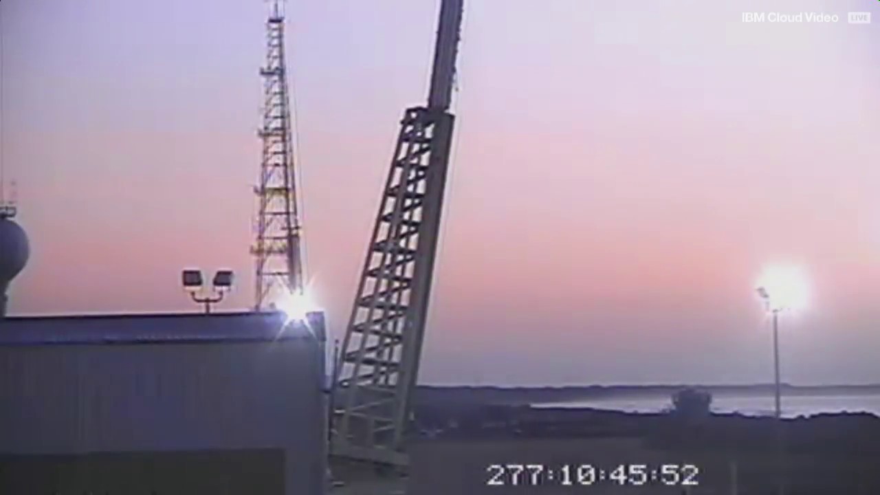 NASA Launches Parachute Test Platform from Wallops